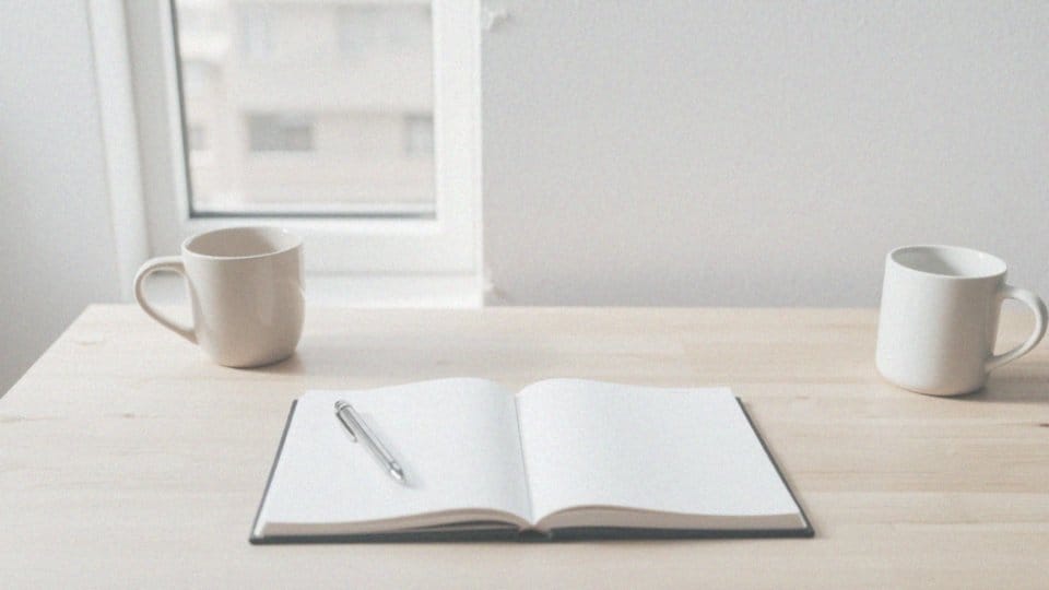 Jak można przetłumaczyć 'long story short' na polski?