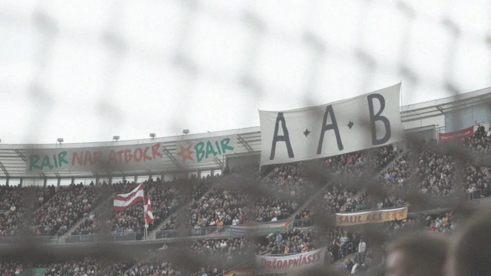 Jak ACAB pojawia się w flagach oraz oprawach kibiców?